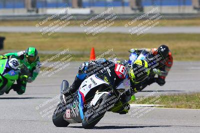 media/Apr-23-2022-Fastrack Riders (Sat) [[cb2d6ae73d]]/LEVEL 4/1PM TURN 6 OUTSIDE/